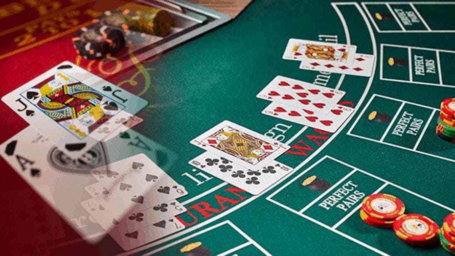Exploring the Differences Between Poker and Teen Patti